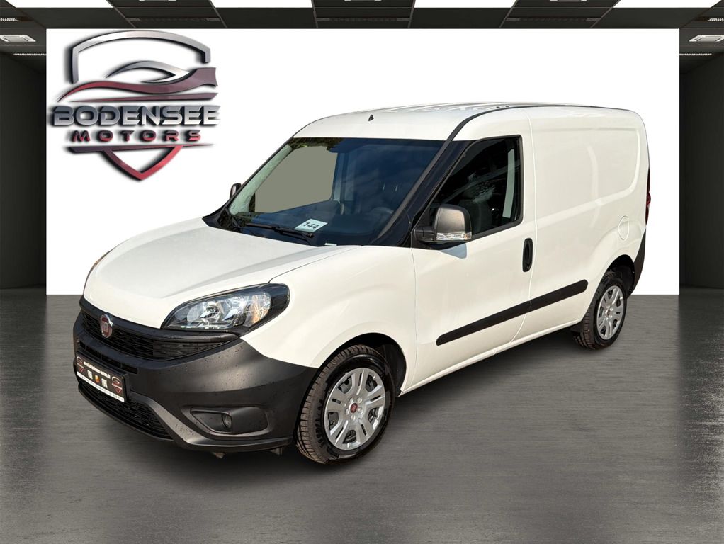Bild des Angebotes Fiat Doblo 1.6 SX 3 Sitze NAVI KAMERA NUR 50KM