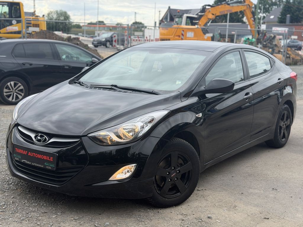 Bild des Angebotes Hyundai Elantra 1.6 Style  DOHC 16V Tüv 12.2027