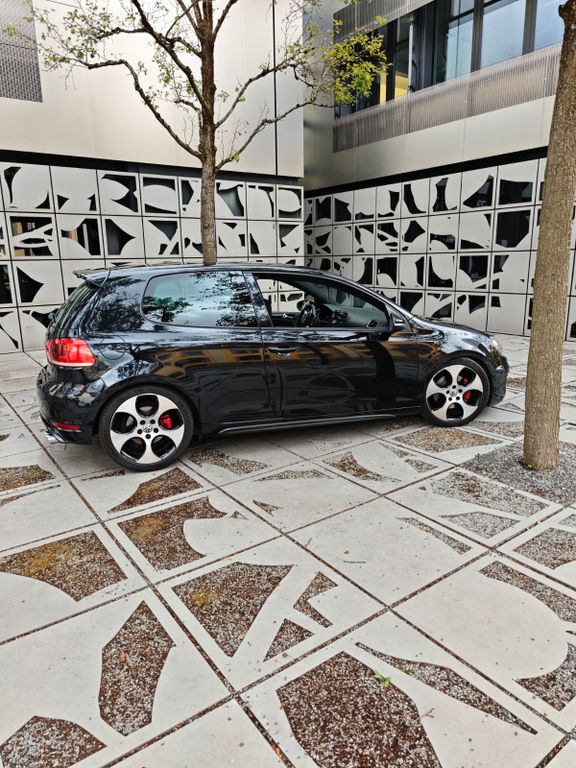 Volkswagen Golf 2.0 TSI GTI PS 300+