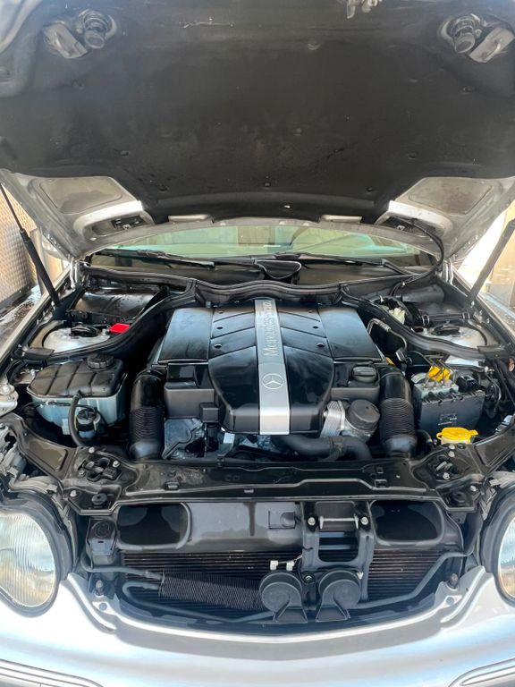 Bild des Angebotes Mercedes-Benz 240