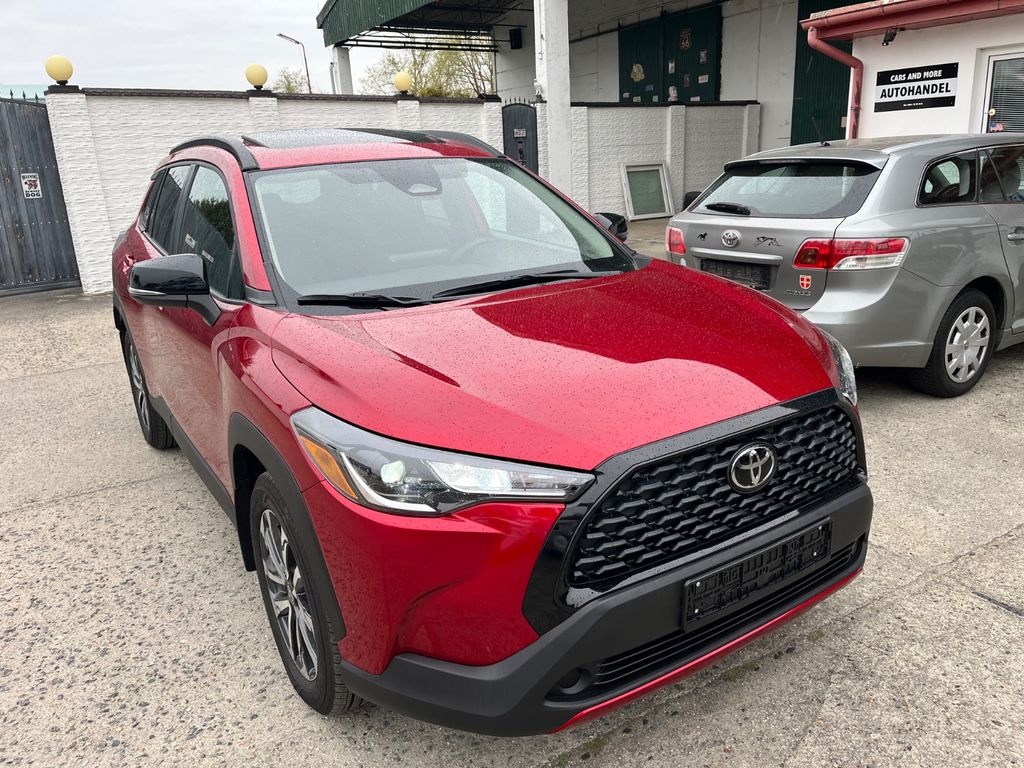 Bild des Angebotes Toyota Corolla Cross 2.0 4x4 Schiebedach LED