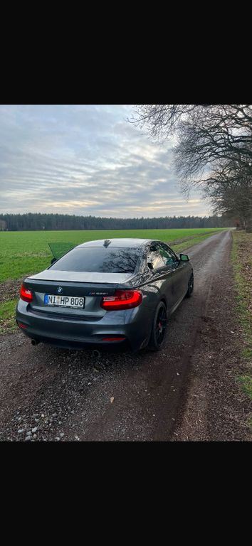 Bild des Angebotes BMW M235i xDrive Coupé -
