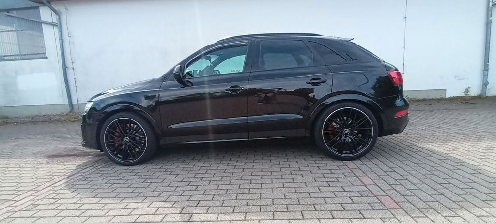 Audi RSQ3 2.5 TFSI S tronic quattro -