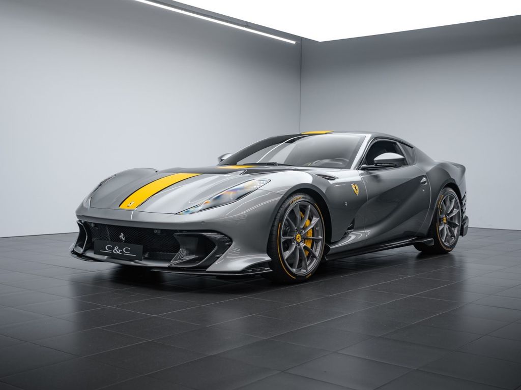 Bild des Angebotes Ferrari 812 Competizione/LIFT/FULL CARBON/LAUNCH SPEC