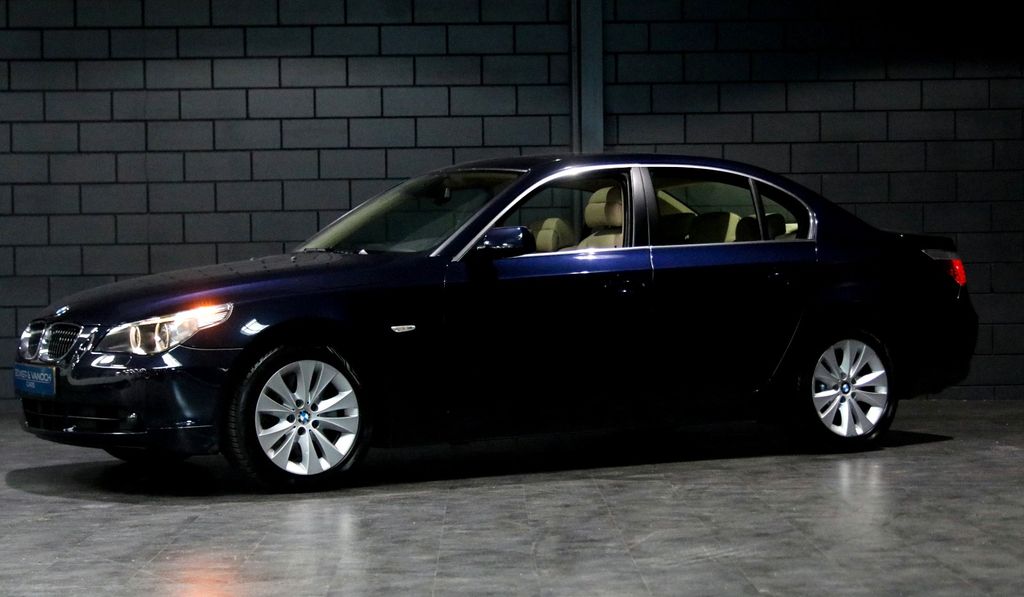 Bild des Angebotes BMW 550 i Leder Hifi nur 87.440 km Neu Wertig BRD