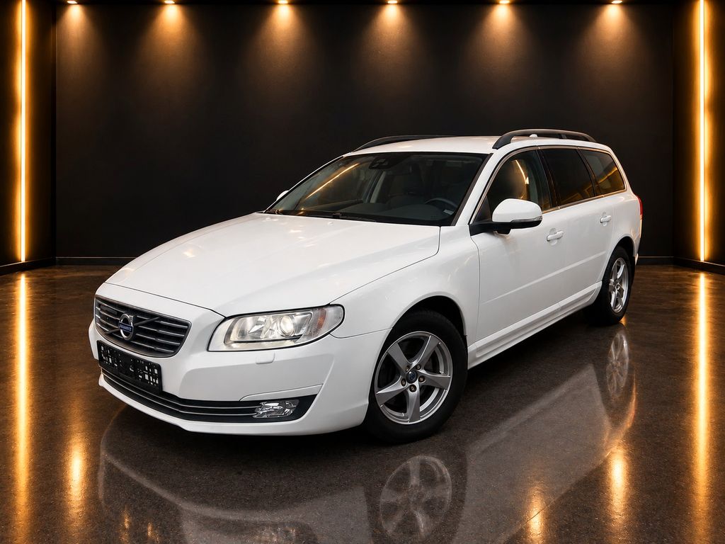 Bild des Angebotes Volvo V70 Kombi Momentum AWD/5 Zylinder/SHZ/Tempomat/