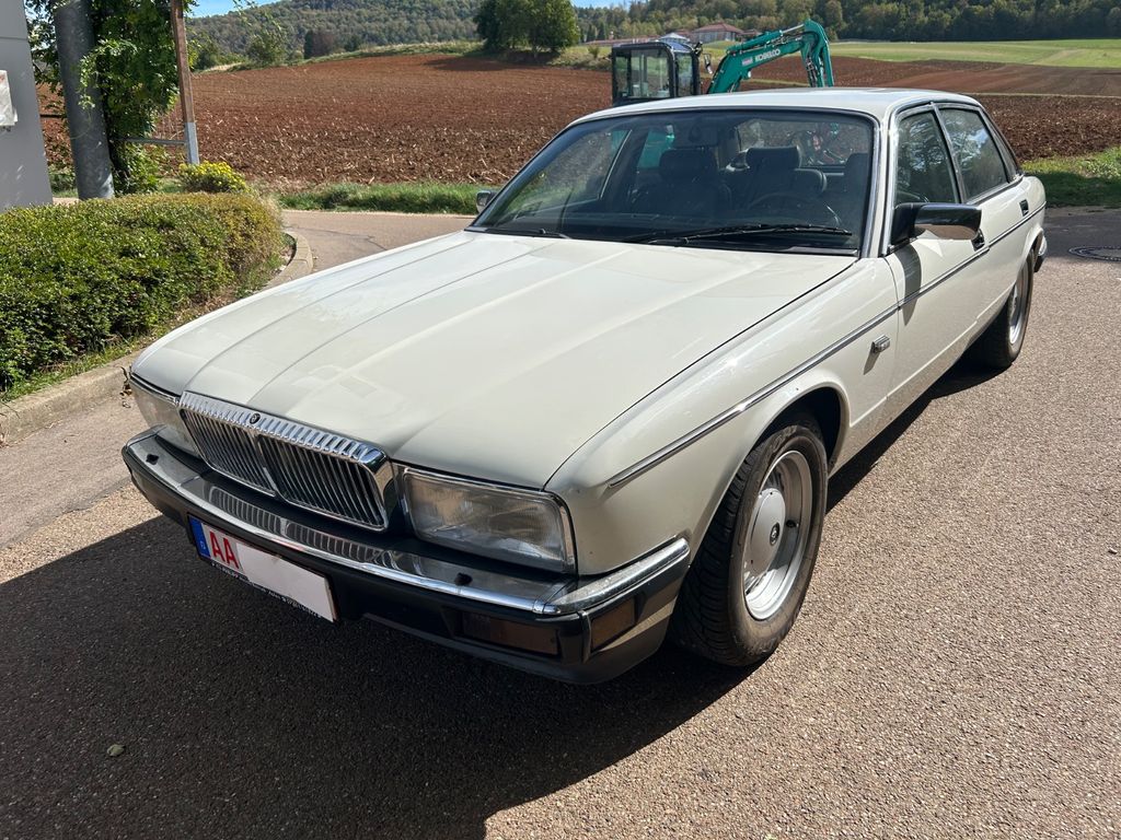 Bild des Angebotes Jaguar Daimler XJ40