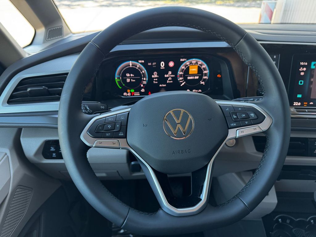 Bild des Angebotes Volkswagen T7 California Beach Camper eHybrid 4MOTION 1....