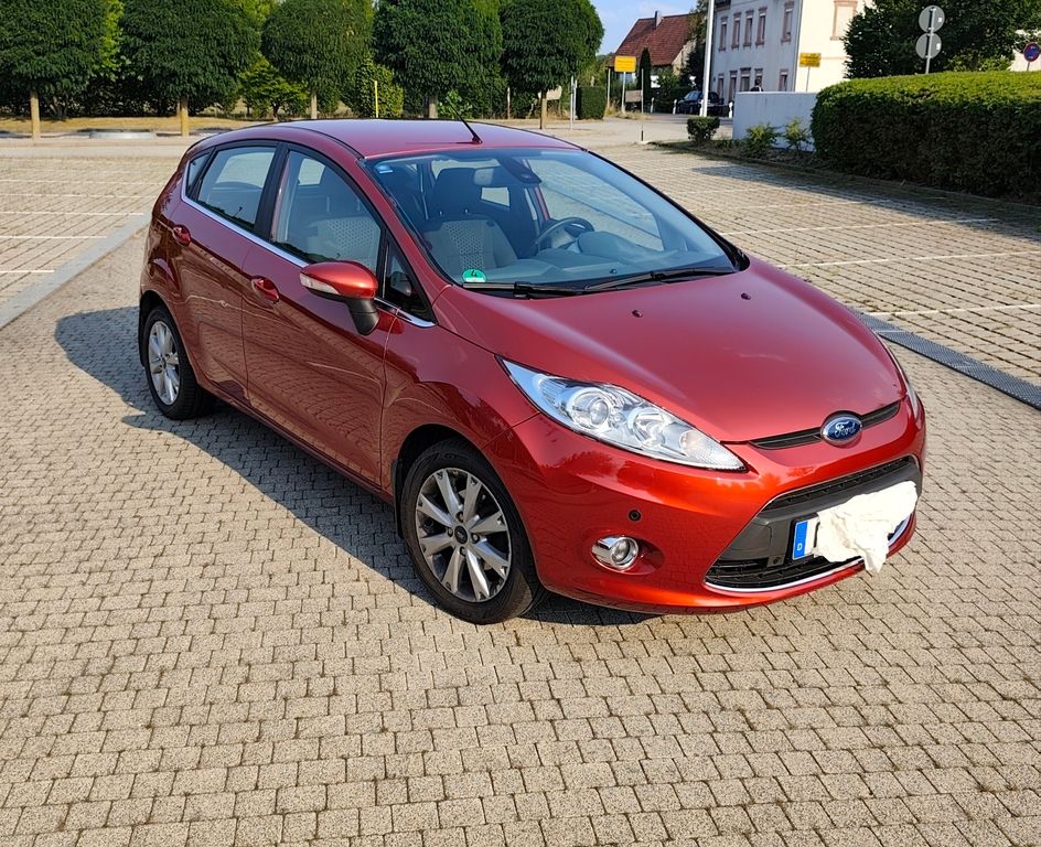 Bild des Angebotes Ford Fiesta 1,4 Titanium Service neu