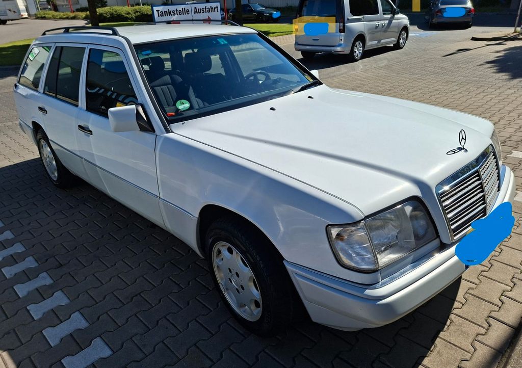 Bild des Angebotes Mercedes-Benz 230 TE / 124