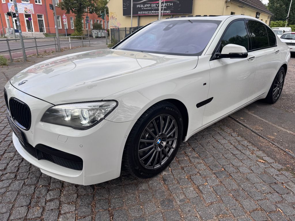 Bild des Angebotes BMW 730d xD*M-SPORTPAKET*FOND ENTER.*B&O*EGSD*KAMERA