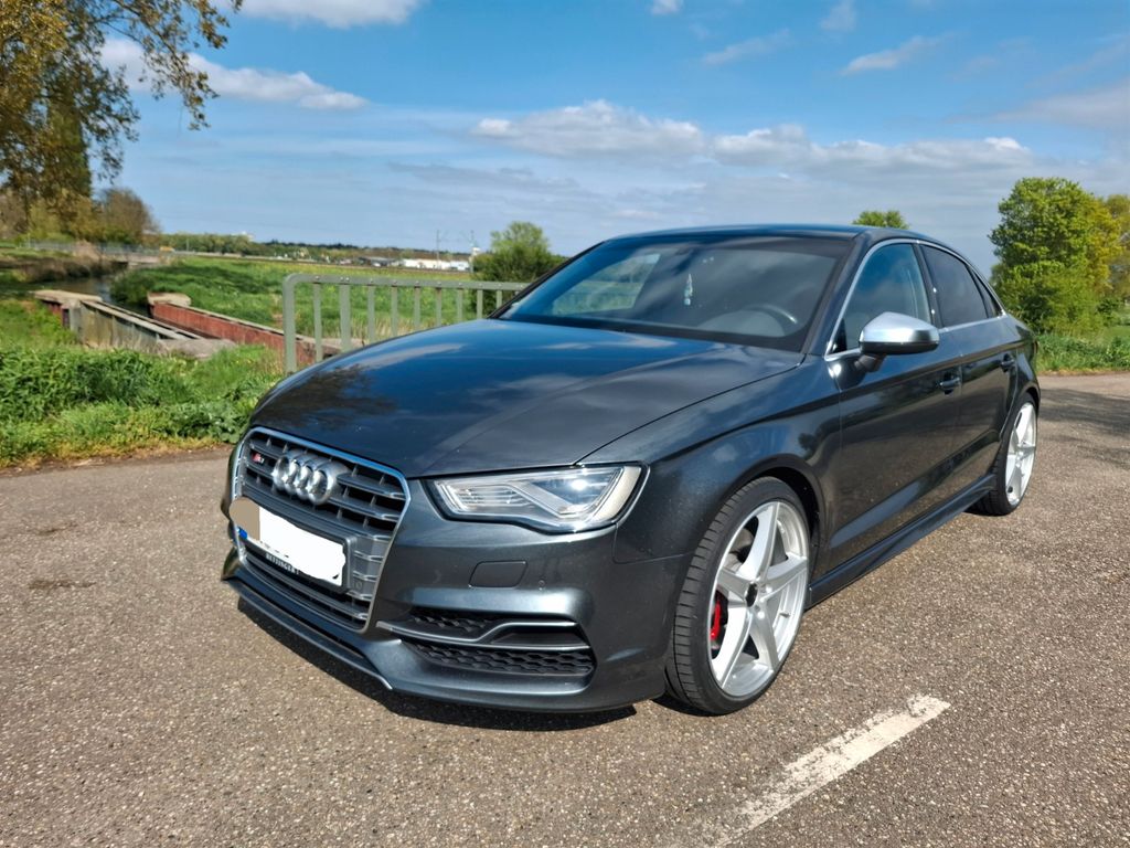 Bild des Angebotes Audi S3 2.0 TFSI S tronic quattro -