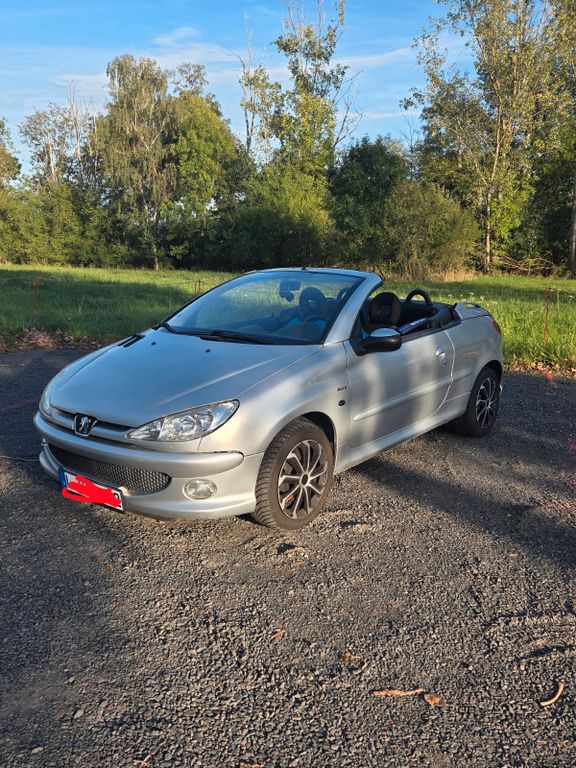 Bild des Angebotes Peugeot 206 CC 110 -