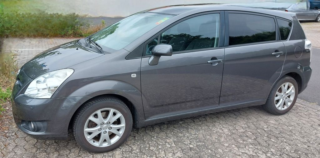 Bild des Angebotes Toyota Corolla Verso 1.8 Team 7 Sitzer