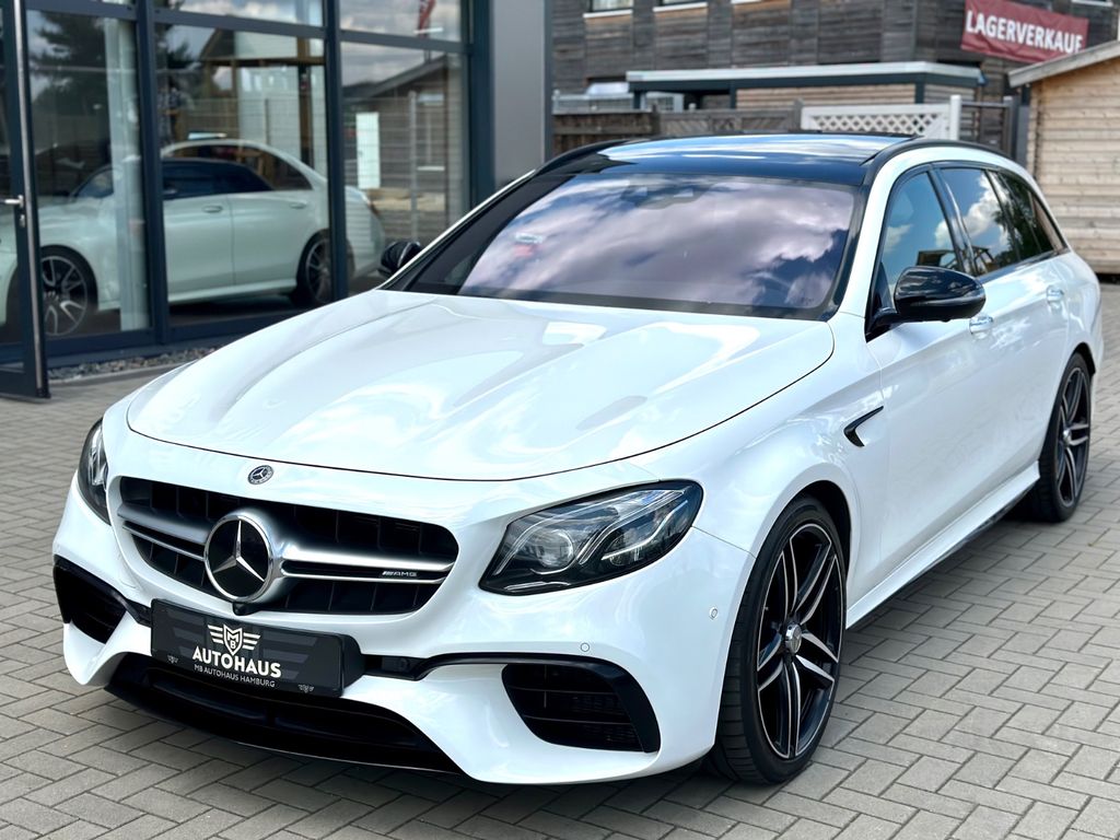 Bild des Angebotes Mercedes-Benz E 63 AMG,4-Matic+,Pano,Night,Drivers,AHK,VOL,TOP