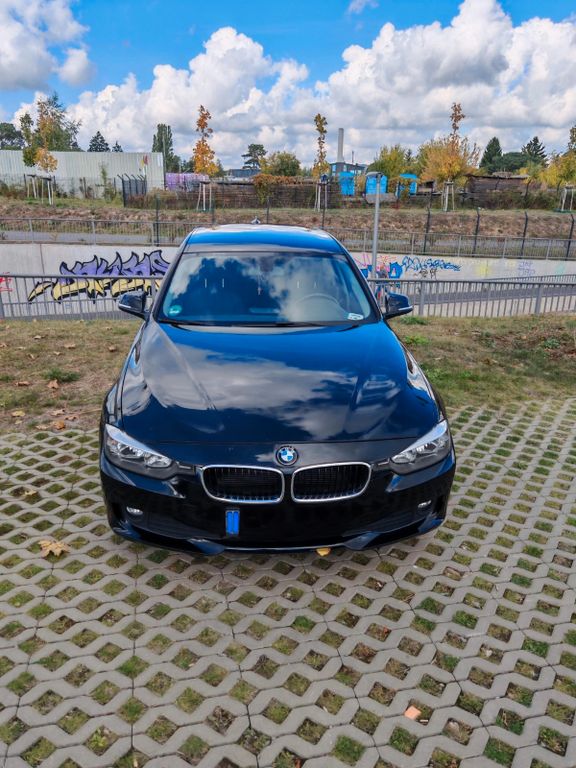 Bild des Angebotes BMW 318d Touring -