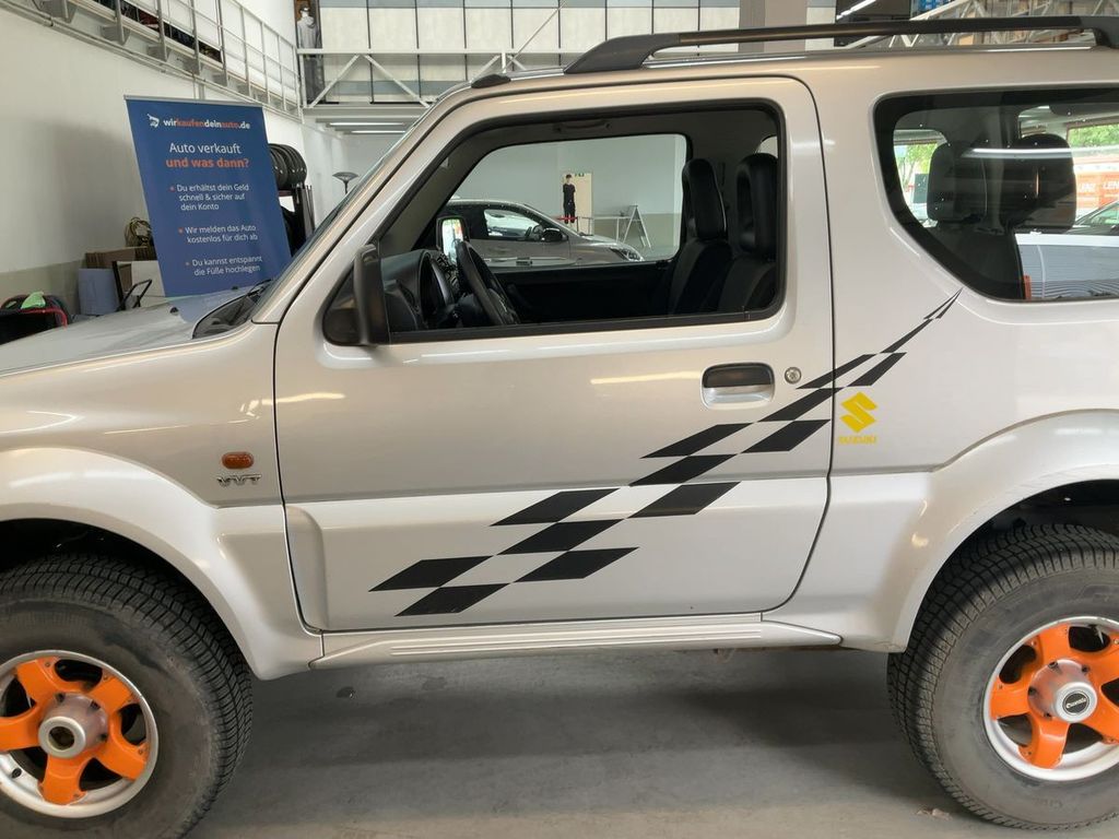 Bild des Angebotes Suzuki Jimny 1.3 4WD Club Club