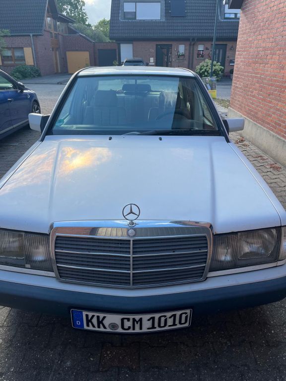 Mercedes-Benz 190