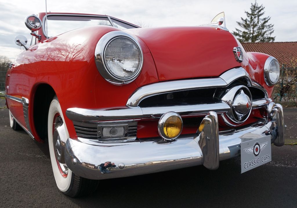 Bild des Angebotes Ford CUSTOM DELUXE CONVERTIBLE V8 - Flathead 3,9L
