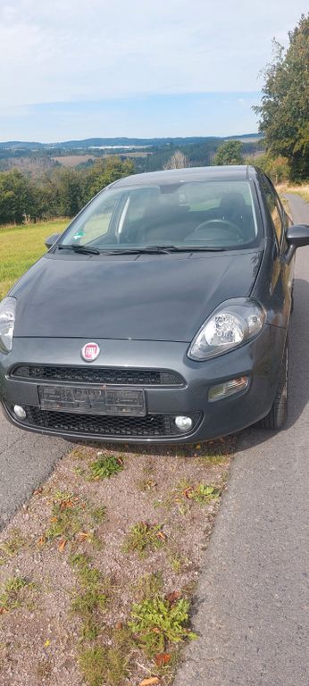 Bild des Angebotes Fiat Punto 1.2 8V -