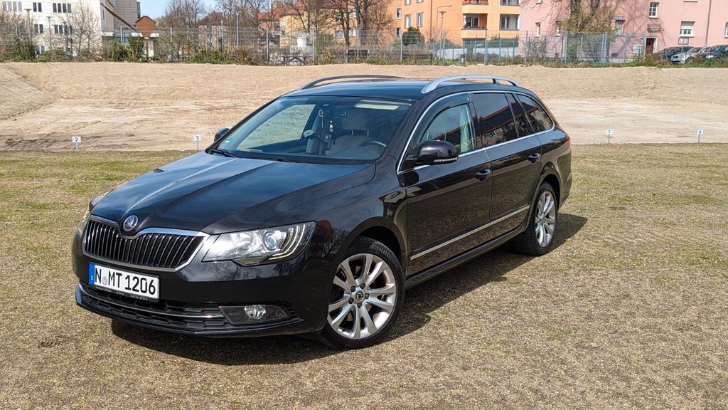 Bild des Angebotes Skoda Superb 2.0 TDI 125kW Green tec Elegance Comb...