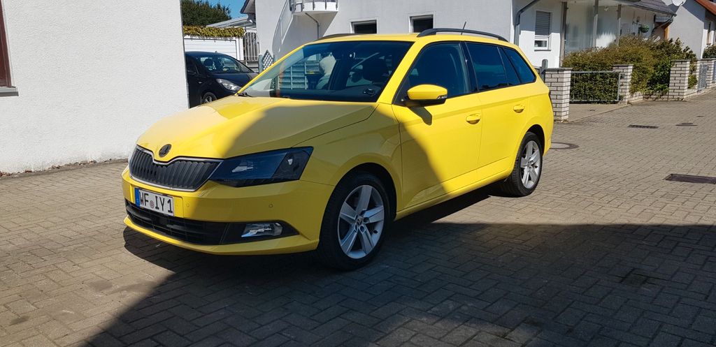 Bild des Angebotes Skoda Fabia 1.2l TSI DSG 81kW Style Combi Style