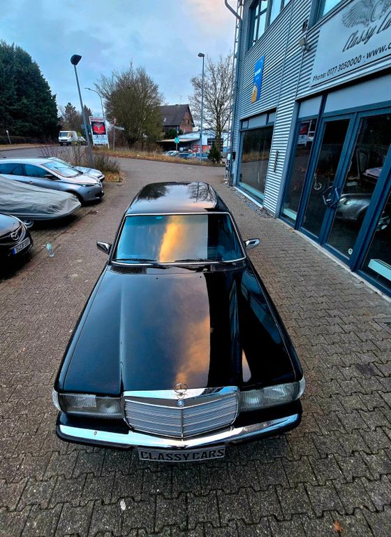 Bild des Angebotes Mercedes-Benz 240D PULLMANN /Automatik/H-Kennzeichen/8Sitzer