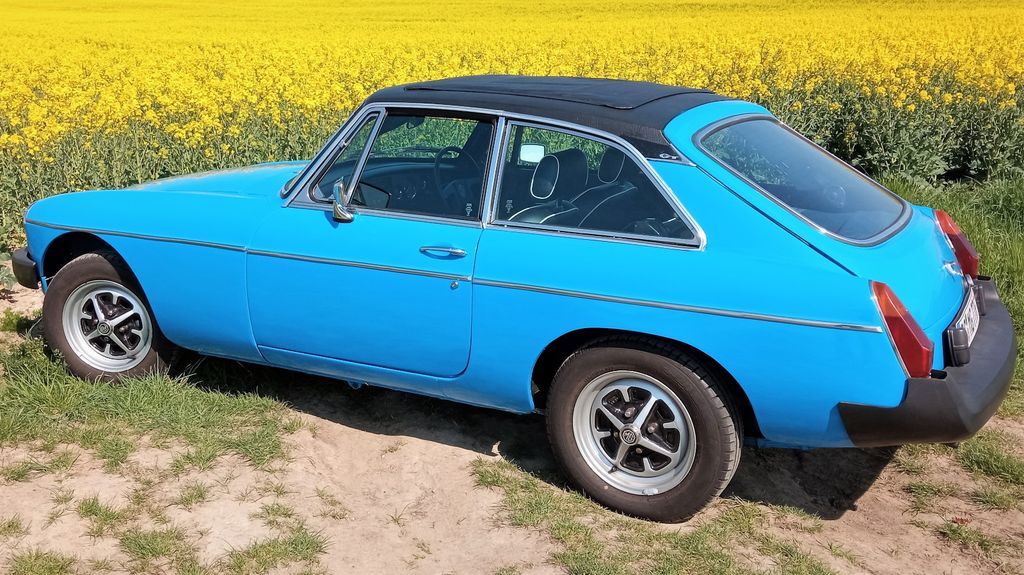 Bild des Angebotes MGB GT MK IV, RHD, Overdrive und Faltschiebedach