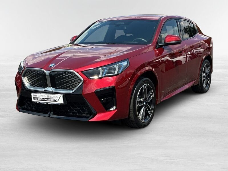 Bild des Angebotes BMW iX2 xDrive30 M Sportpaket *AHK.HUD.ACC.H&K HiFi*
