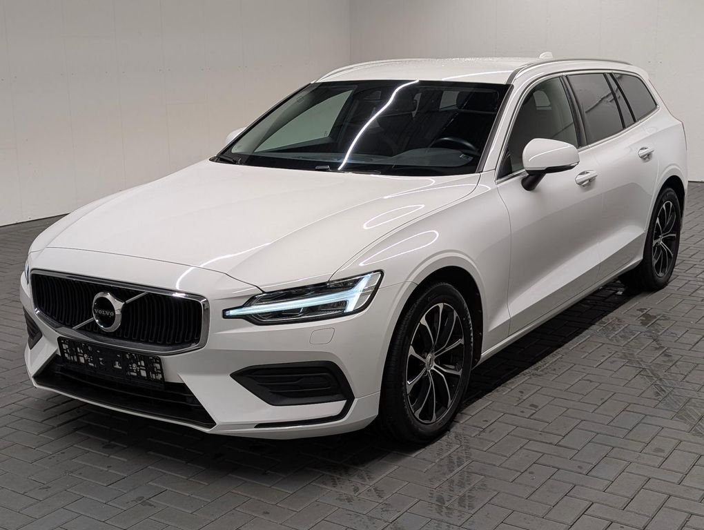 Bild des Angebotes Volvo V60 Momentum Pro LED/Navi/4xSHZ/LHZ/PDC/ACC/elH