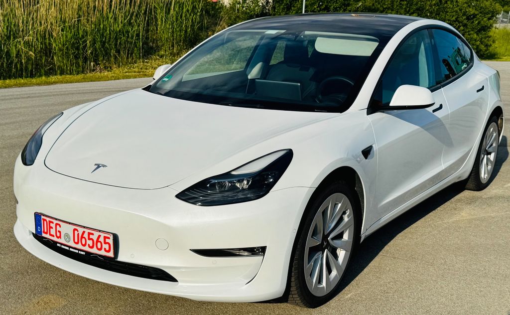 Bild des Angebotes Tesla Model 3 Long Range Dual AWD 1HAND RYZEN MWST 19"