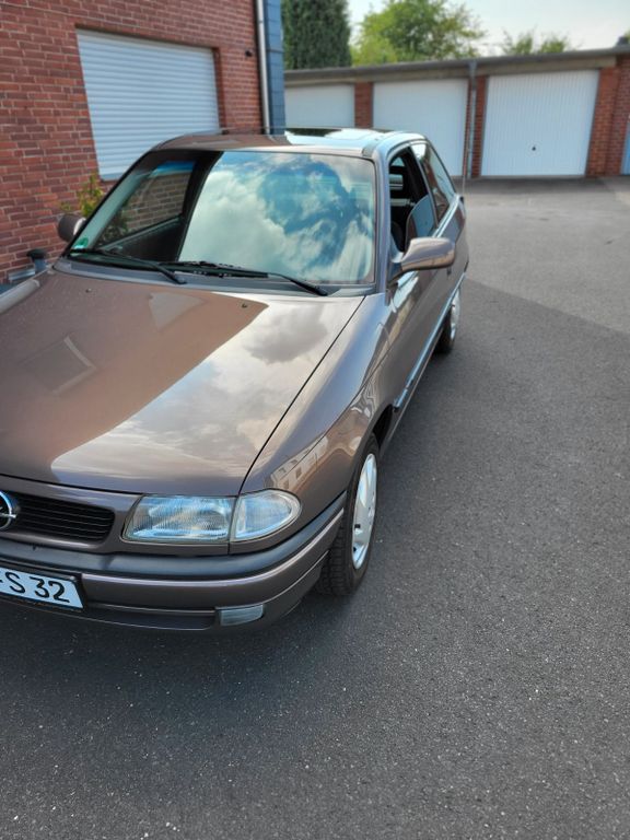 Opel Astra 1.6 Dream Dream