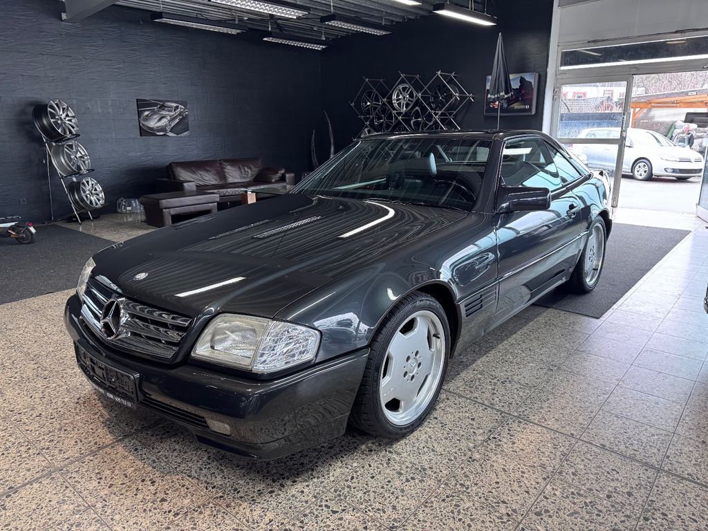 Bild des Angebotes Mercedes-Benz SL 300 24V*ZUSTAND 2+*HARDTOP*18zAMG*WERTGUTACHT