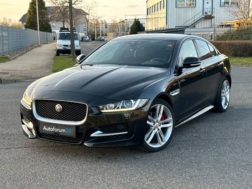 Bild des Angebotes Jaguar XE R-Sport *Autom.*Navi*PDC*SHZ*Leder*