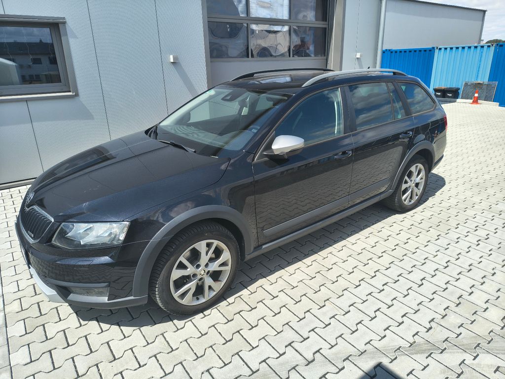 Bild des Angebotes Skoda Octavia 2.0 TDI DSG 4x4 Scout Combi Scout