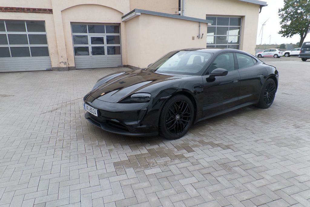 Bild des Angebotes Porsche Taycan Basis