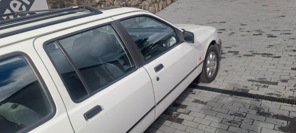 Ford Sierra 1,8 Liter, Baujahr 12/1992
