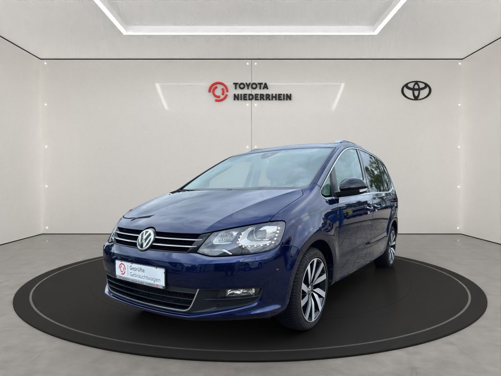 Bild des Angebotes Volkswagen Sharan United 1.4 TSI DSG NAVI+CARPLAY+AHK+RFK+A