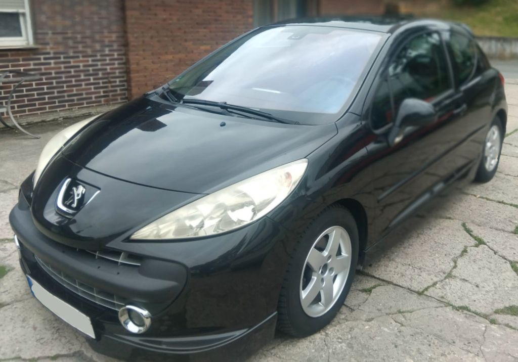 Bild des Angebotes Peugeot 207 Sport 120 VTi Sport