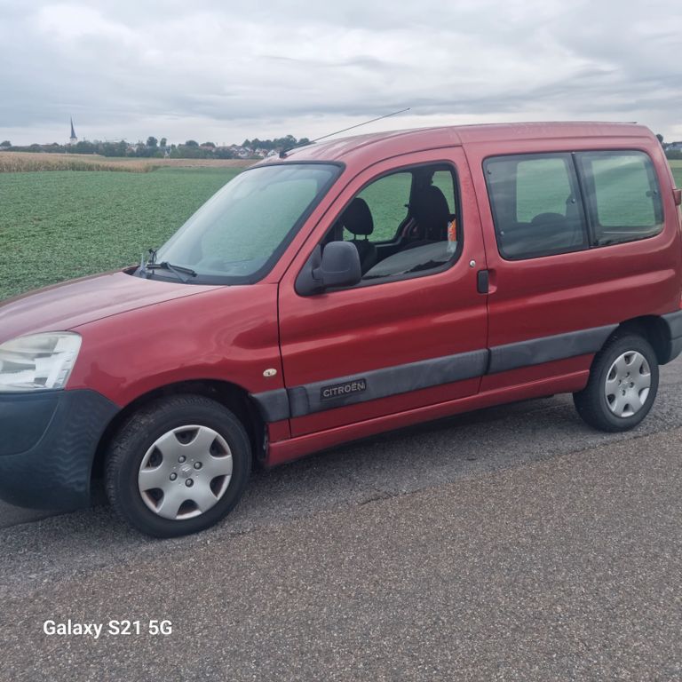 Bild des Angebotes Citroën Berlingo 1.4 Advance
