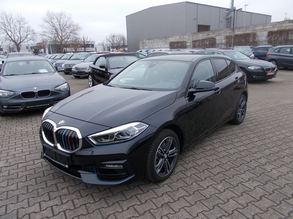 Bild des Angebotes BMW 118 i Sport Line, LED PDC vo+hi zus.Alu Winterrä