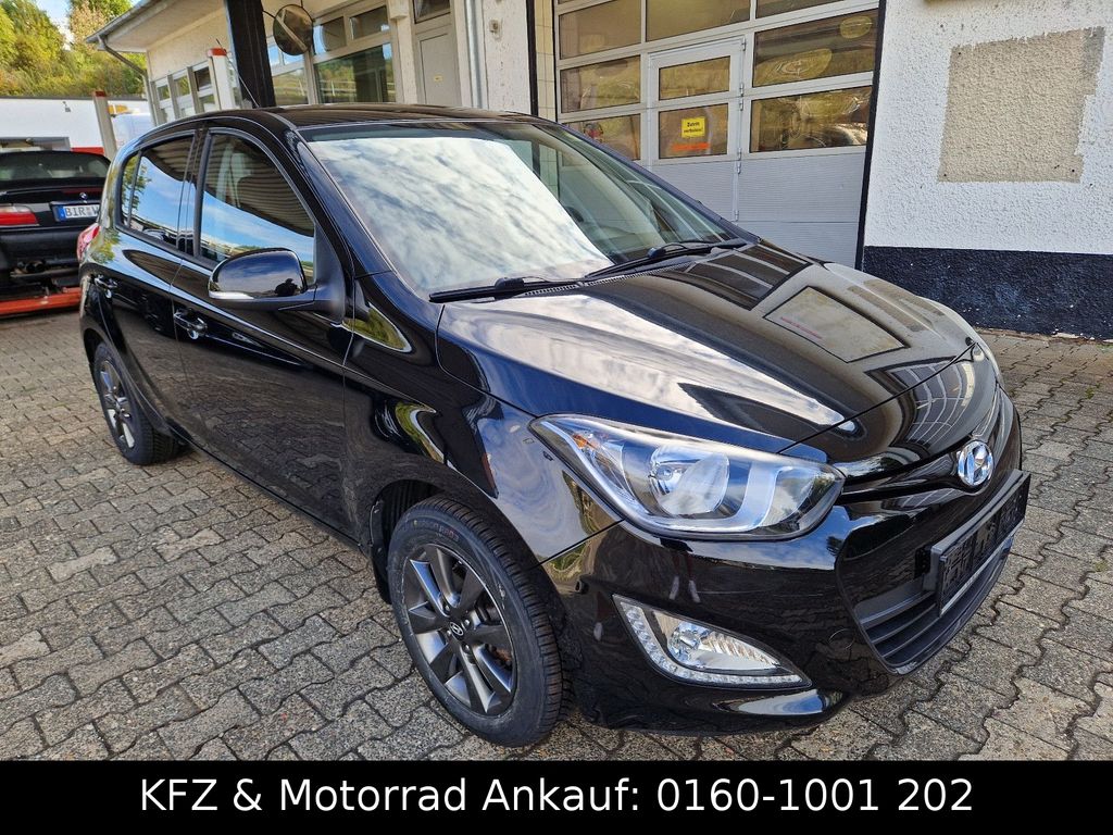 Bild des Angebotes Hyundai i20 1,2 Klima Reifen&TÜV neu Garantie Sitzheizun