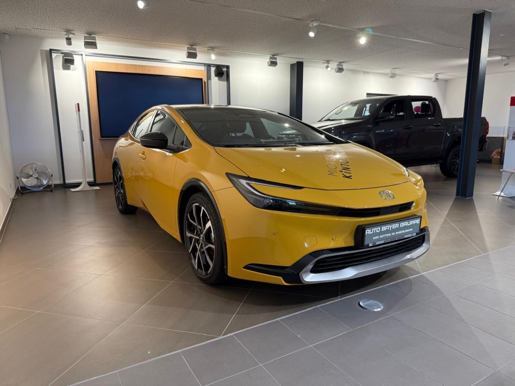 Toyota Prius Plug-in Hybrid Executive