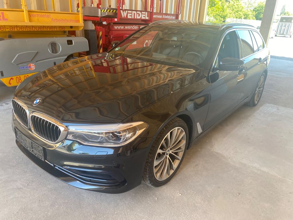 Bild des Angebotes BMW 530 5 Touring 530 d Sport Line