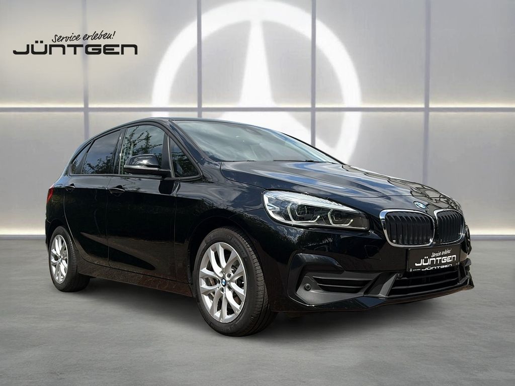 Bild des Angebotes BMW 225xe Active Tourer NAVI RFK ALLRAD FAHRASSIST