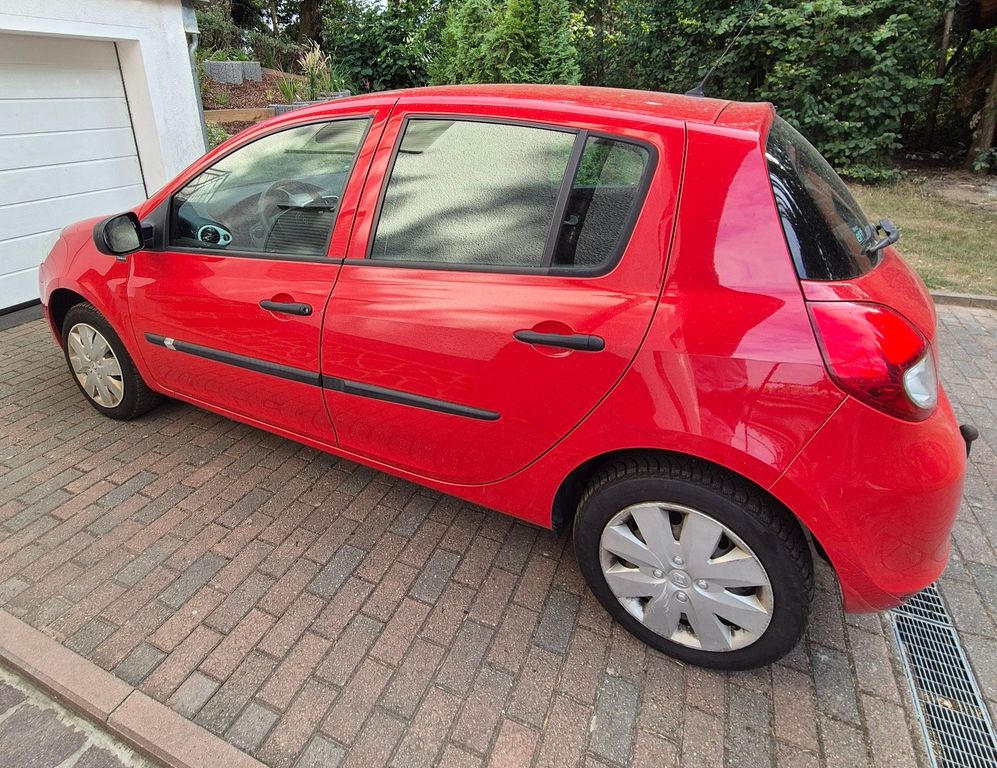 Bild des Angebotes Renault Clio Expression 1.2 16V 75 Expression