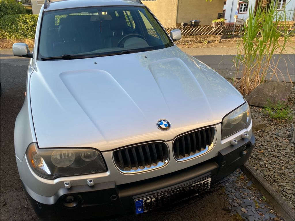 Bild des Angebotes BMW X3 3.0i