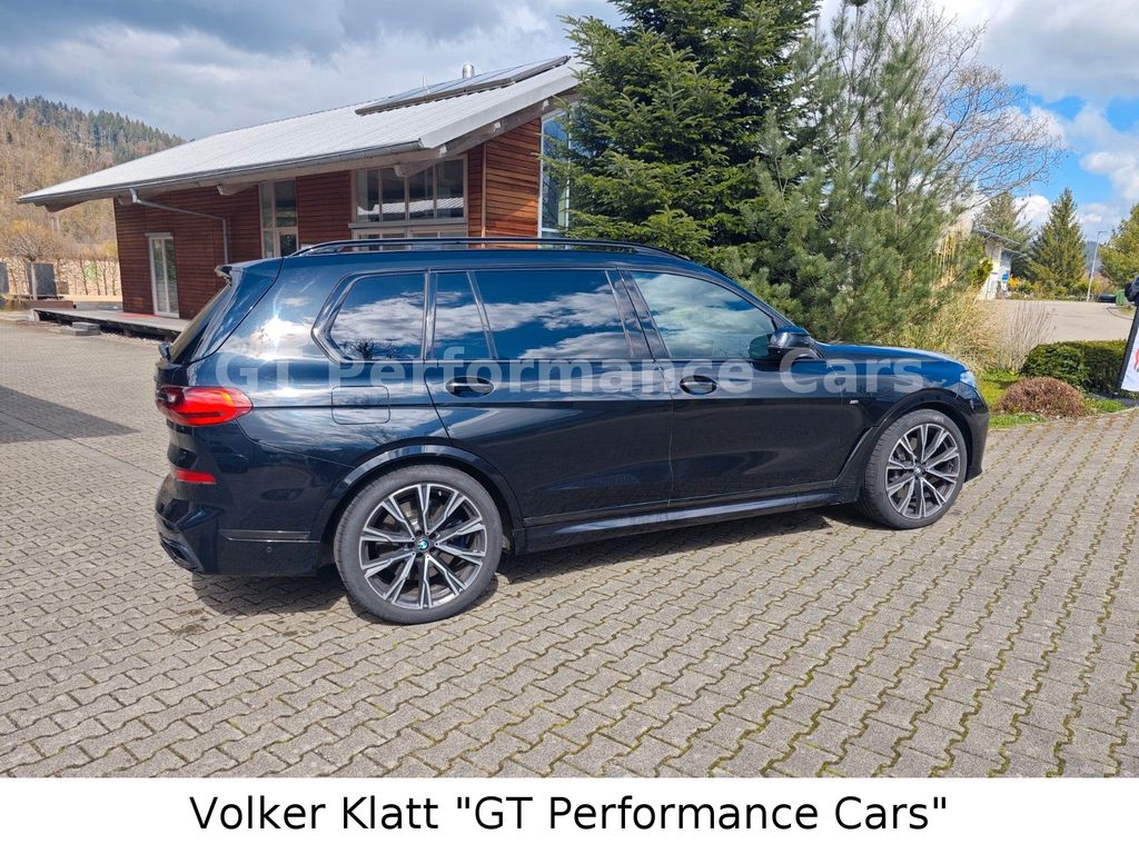 Bild des Angebotes BMW X7 M50i*6-Sitzer*Pano*AHK*Fond-Entertainment*TV
