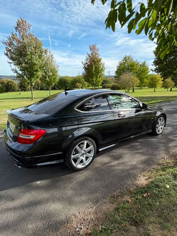 Bild des Angebotes Mercedes-Benz C 350 Coupé / Scheckheftgepflegt / TÜV 07.2028