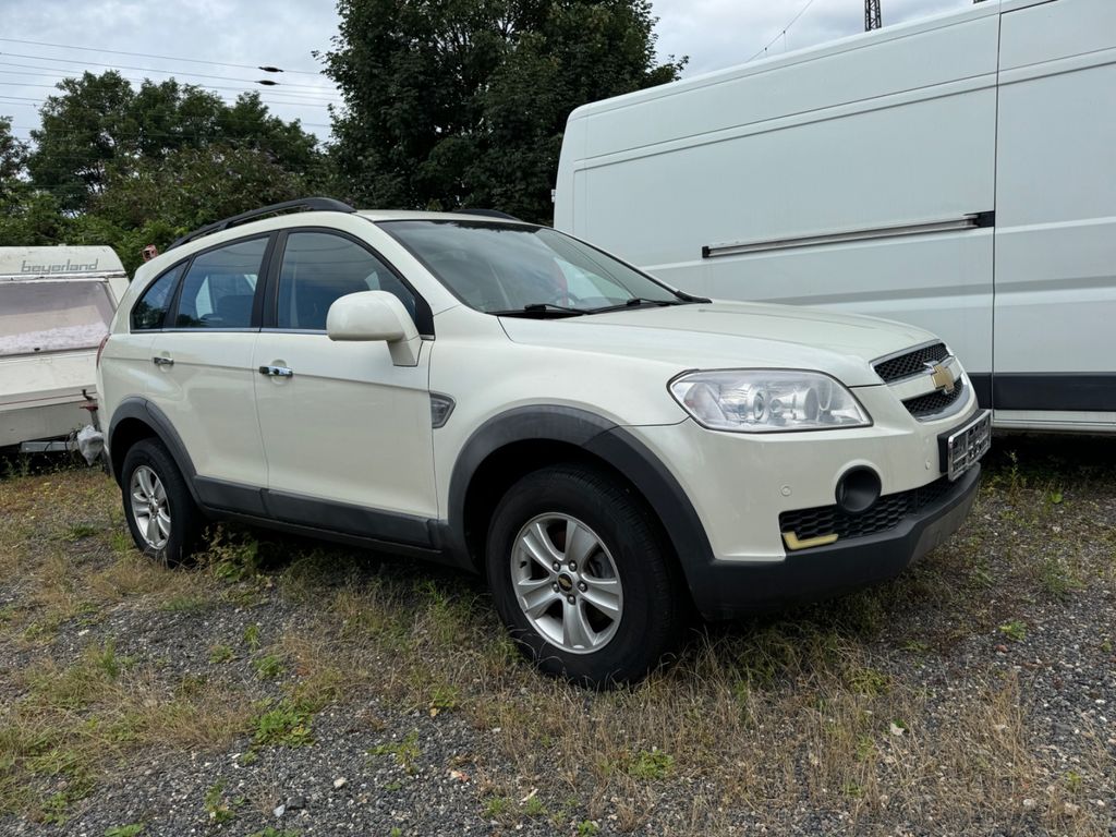 Bild des Angebotes Chevrolet Captiva 2.4 LS 2WD 5-Sitzer